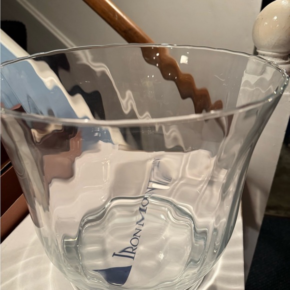 Williams Sonoma Clear Glass Punch Bowl with Glass Ladle